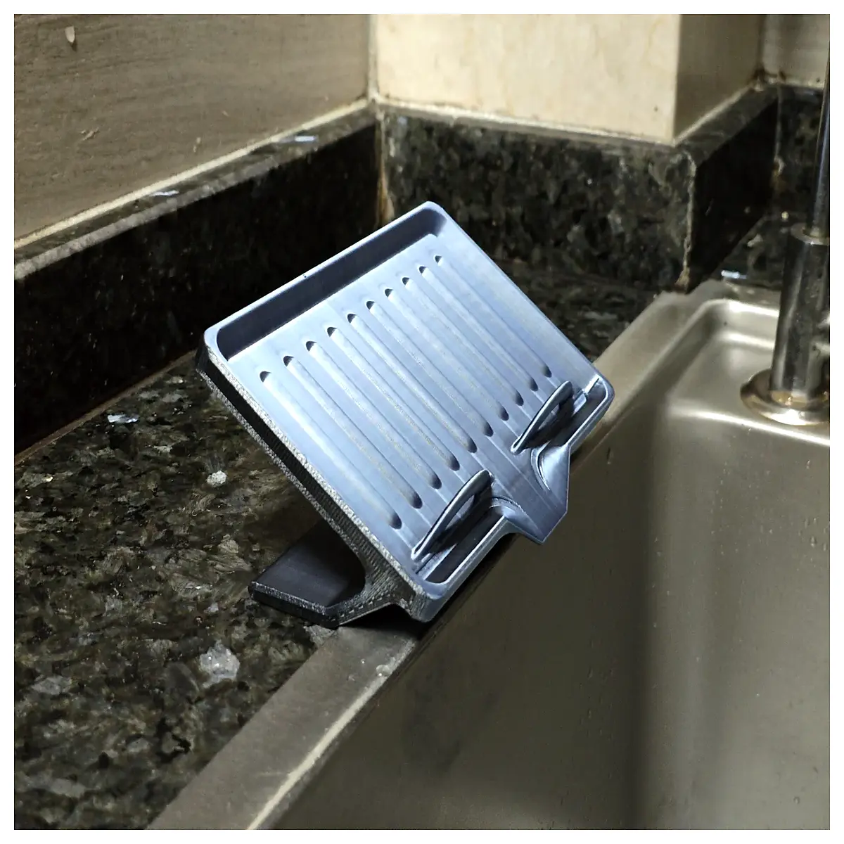 printed soap dish with drainage holes fast print no support needed bathroom sponge holder organizer