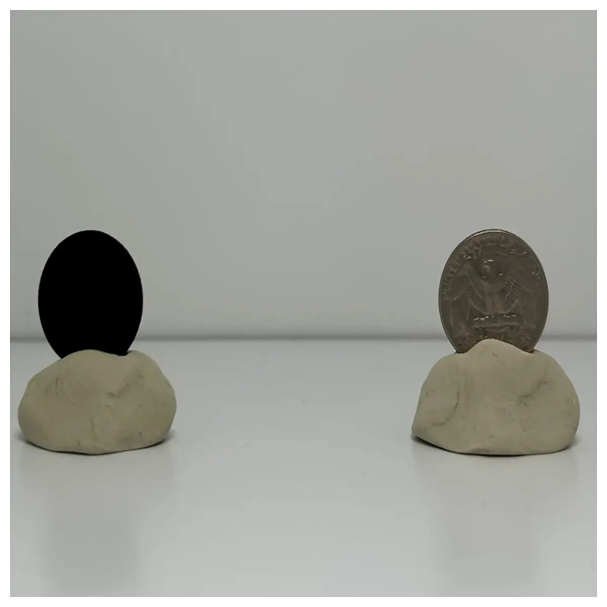 quarter dollar coin prop trick illusion novelty gag gift