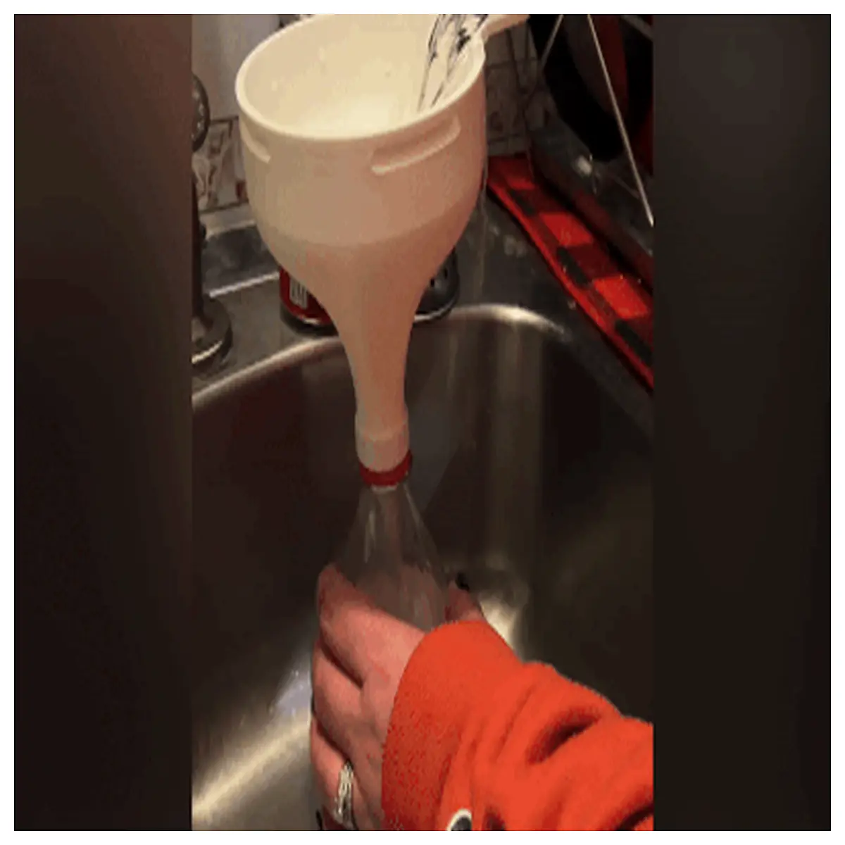 fast funnel pourer no spill bottle filler kitchen liquid dispenser tool