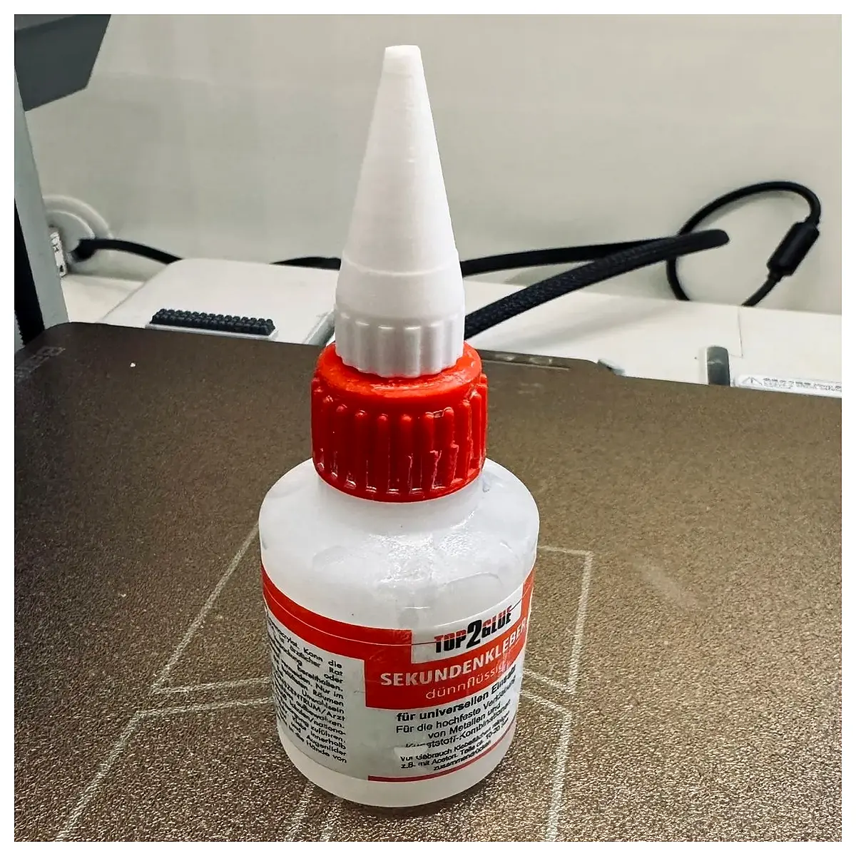 top2glue bottle cap replacement lid seal for cyanoacrylate super glue storage container