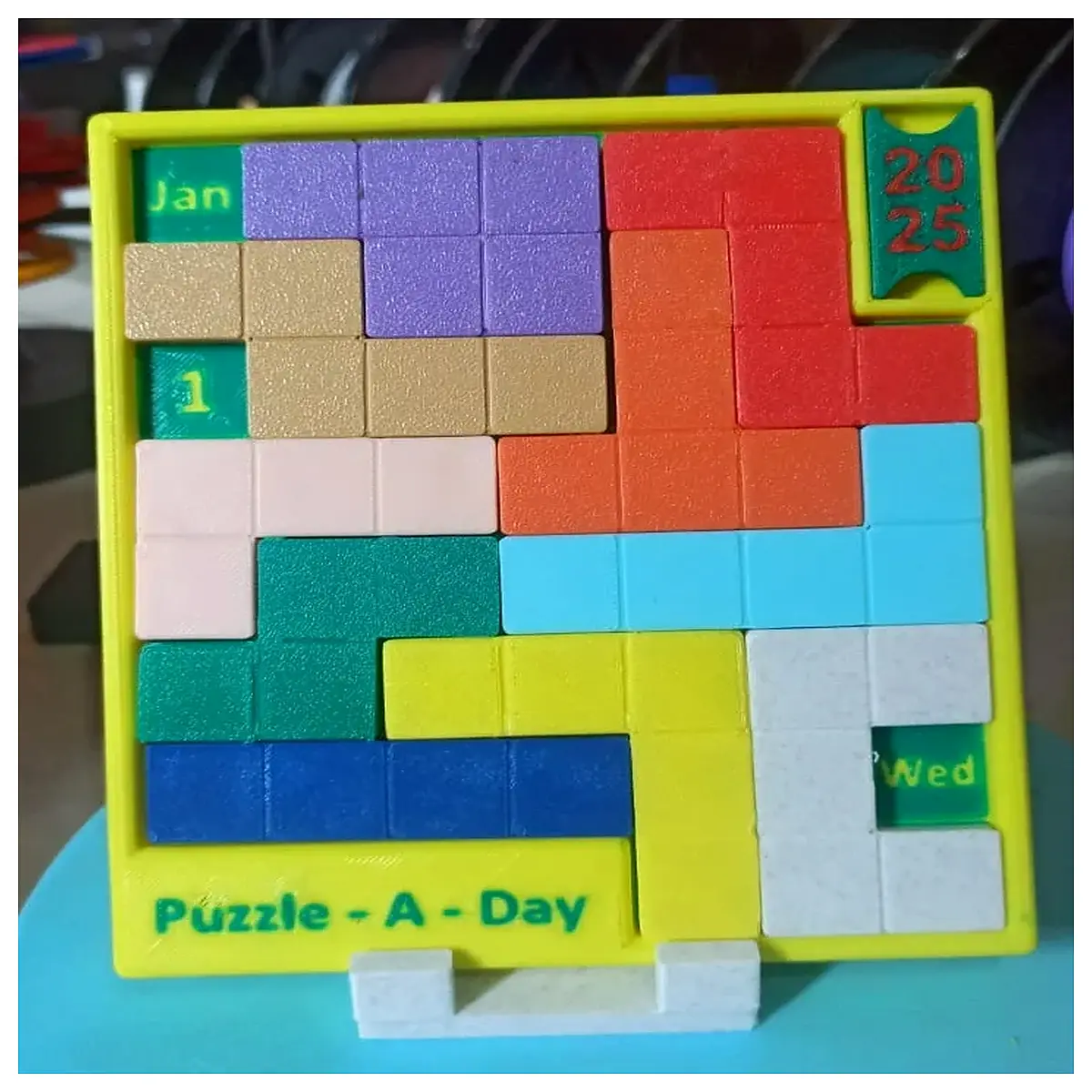 daily puzzle calendar holder desk organizer for jigsaw pieces tracking monthly schedule