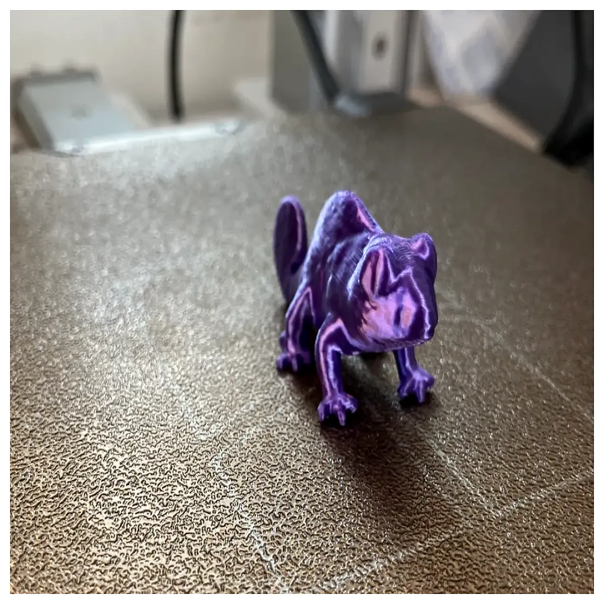 mini chameleon figurine cute resin print high detail collectible