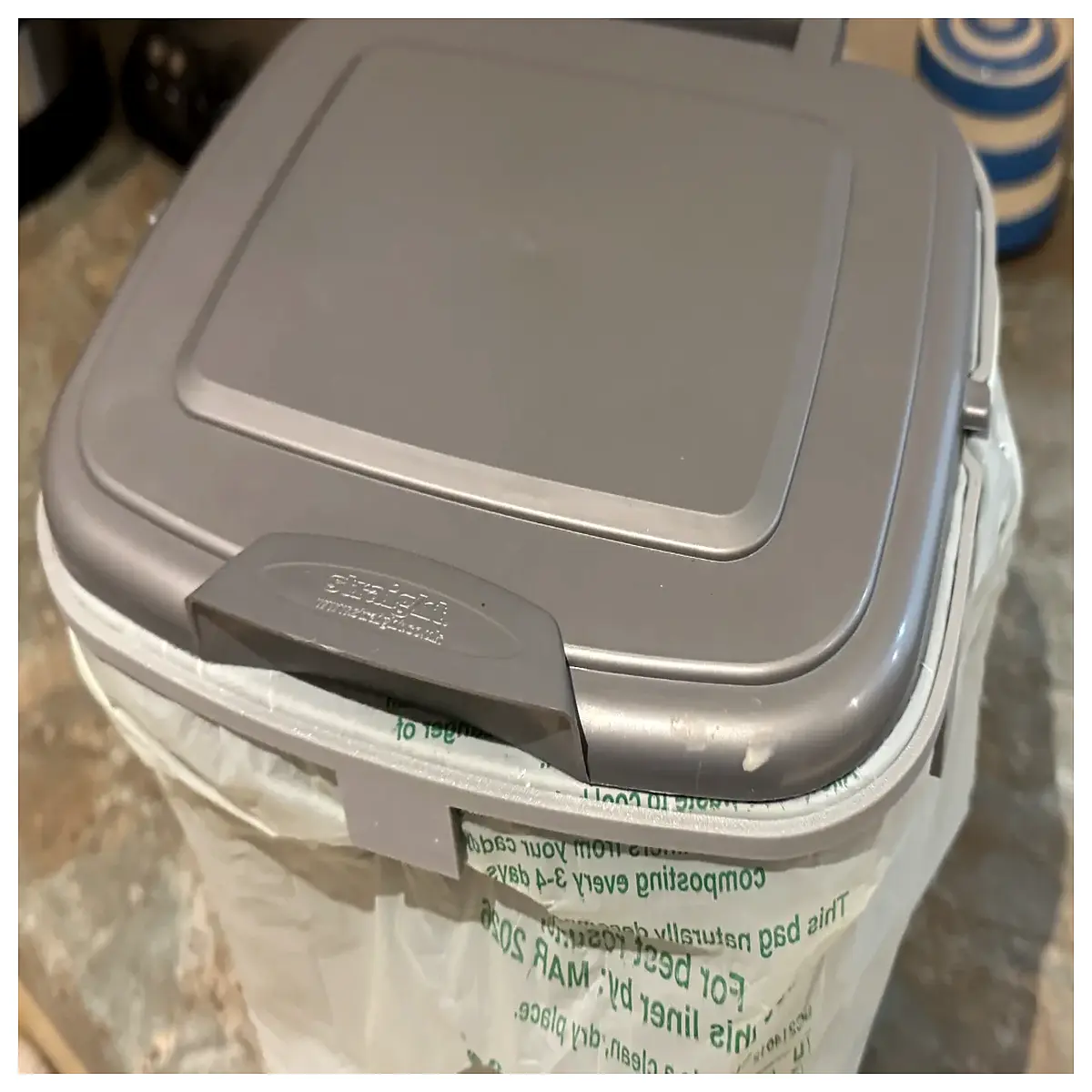 kitchen bin liner anti slip holder no drop trash bag clip organizer