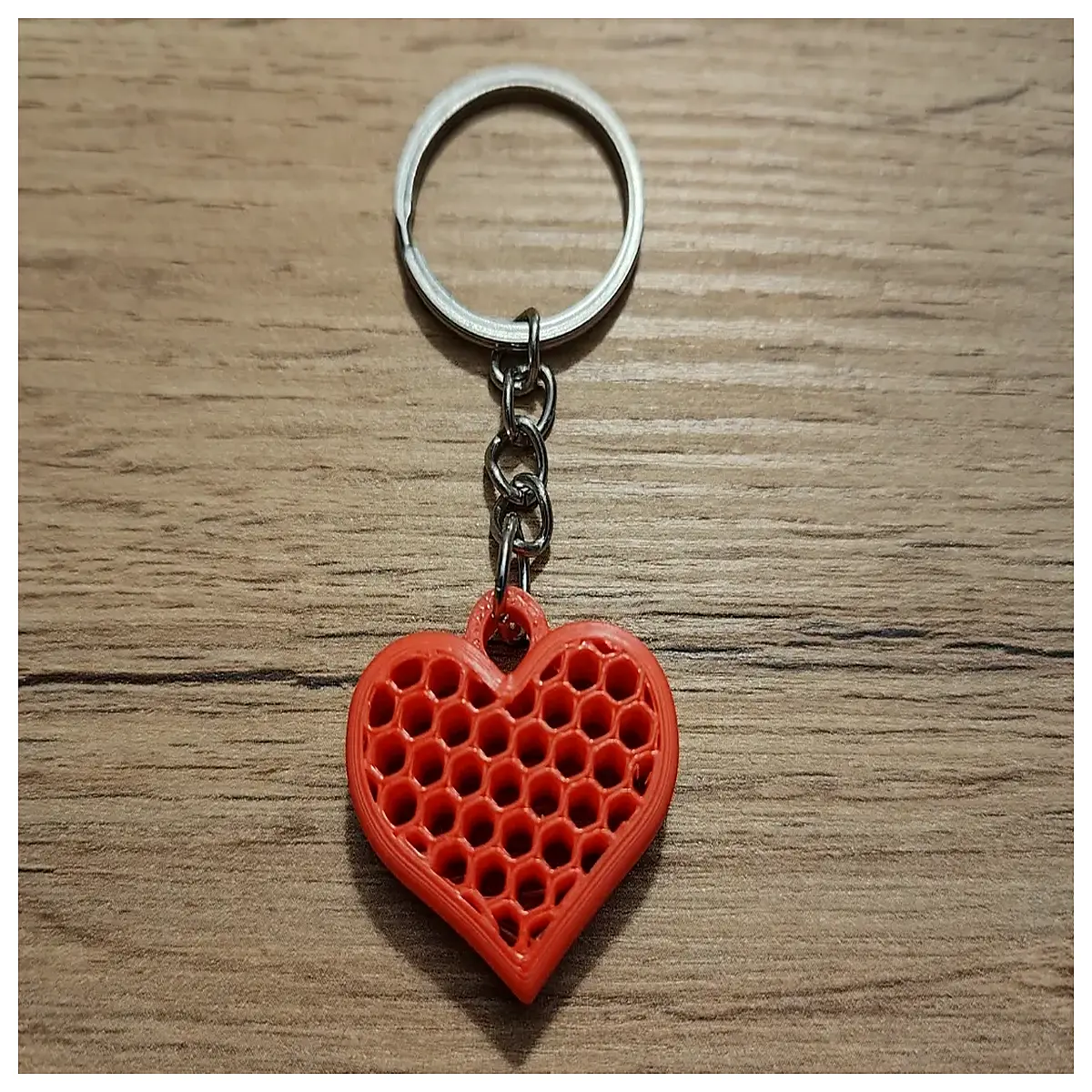 cute honeycomb keychain for women girls durable metal key ring holder with rhinestone charm best friend