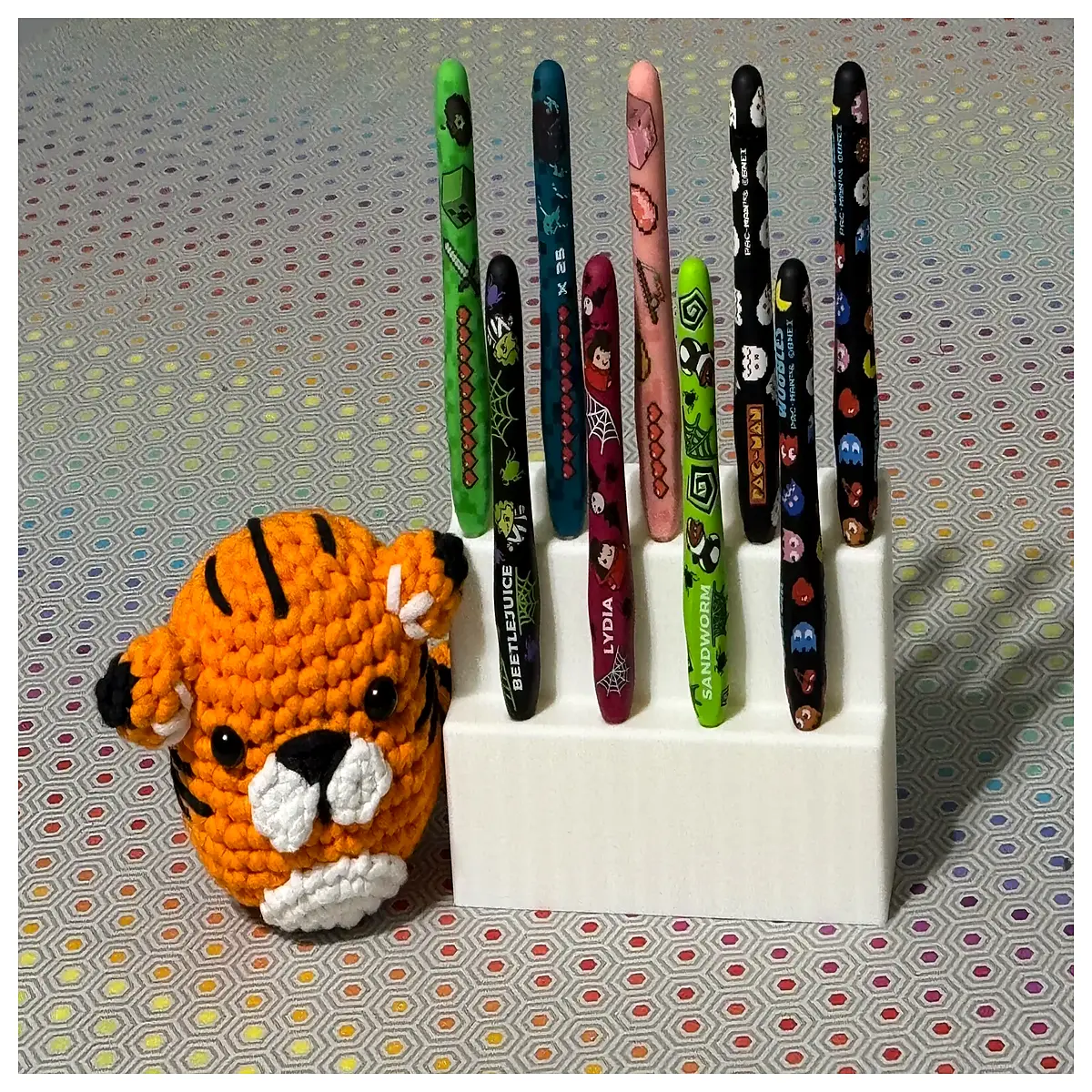 crochet hook holder for yarn crafts table organizer