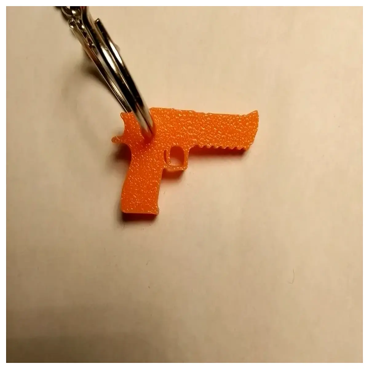mini desert keychain metal diecast toy collectible men