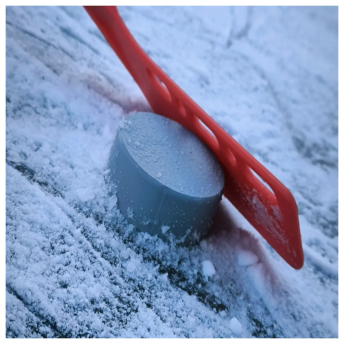 hockey puck size regulation rubber disc for indoor ice rink training and street hockey games