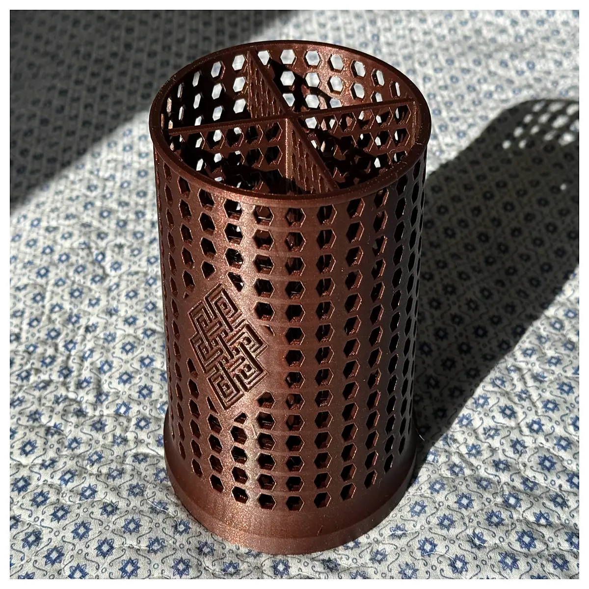 cute four grid endless knot ceramic mug for coffee tea office desk