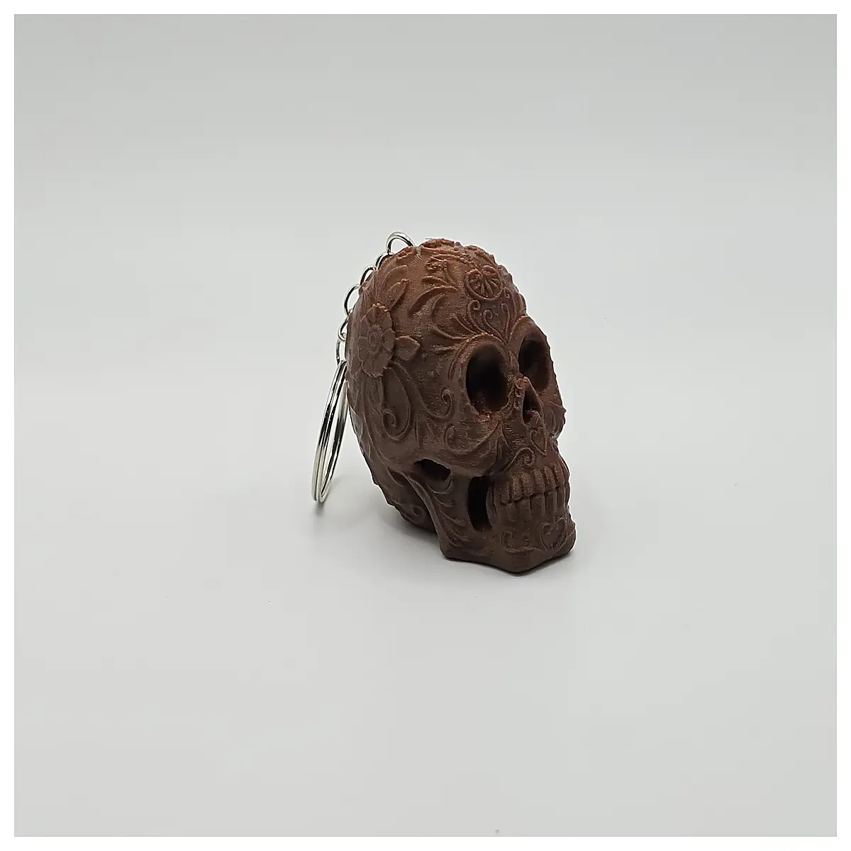 gothic floral skull keychain halloween accessory dark goth jewelry macabre flower bone charm bag pendant spooky decor