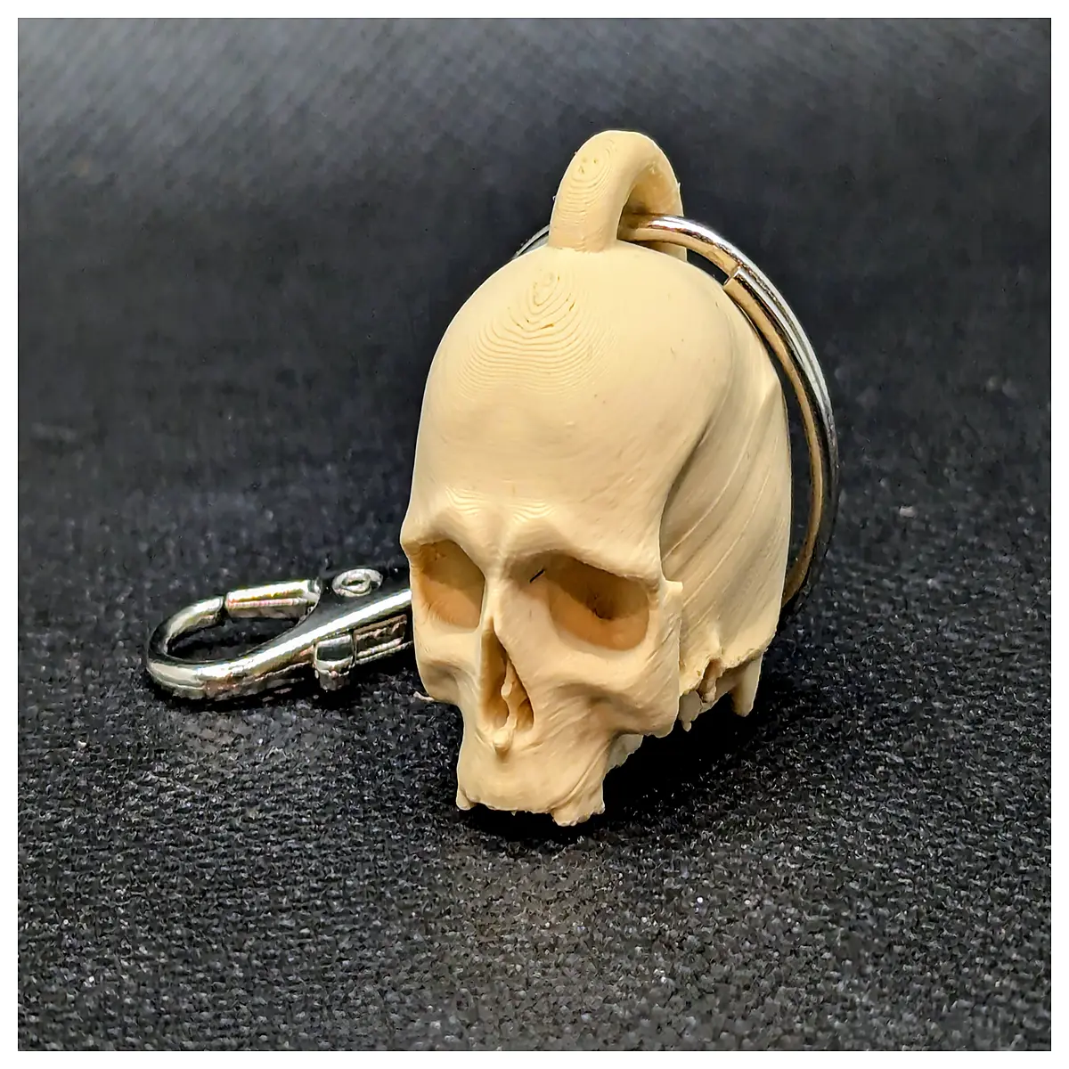 gothic skull keychain metal biker key ring pendant for men motorcycle gear accessories