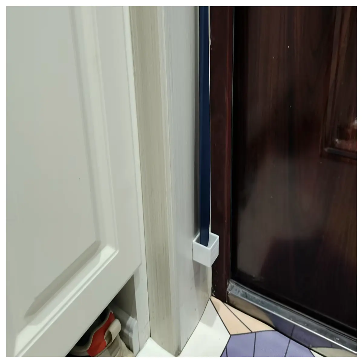 magnetic shoe horn floor duty assist for elderly arthritis hands entryway organizer