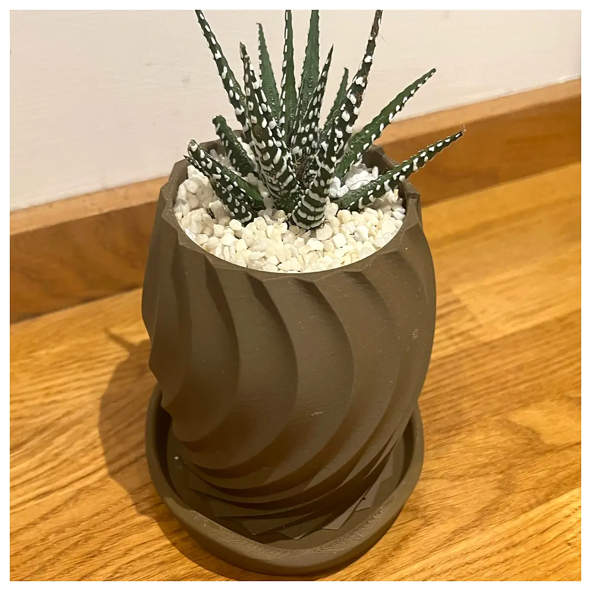 ceramic plant pots with drainage holes indoor succulent planter large flower pot for home garden decor