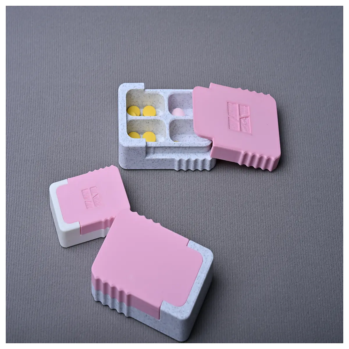 travel pill organizer weekly compartmentalized case with alarm for seniors