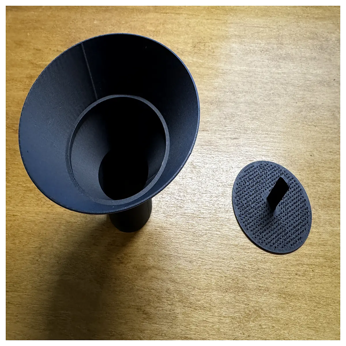 kitchen funnel with removable mesh strainer for oil filtering coffee grounds separation and diy liquid siphoning