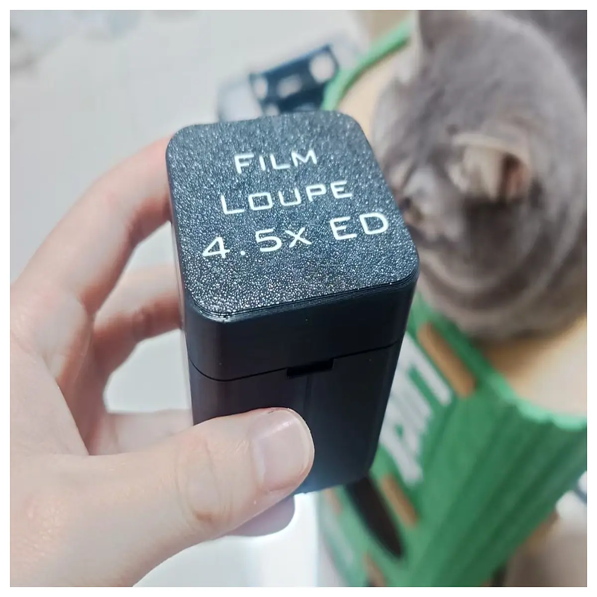 compact loupe viewer for magnifying glass 45mm lens portable case