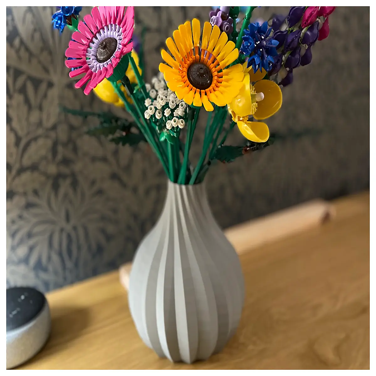spiral vase for flowers diy bouquet holder desk decor