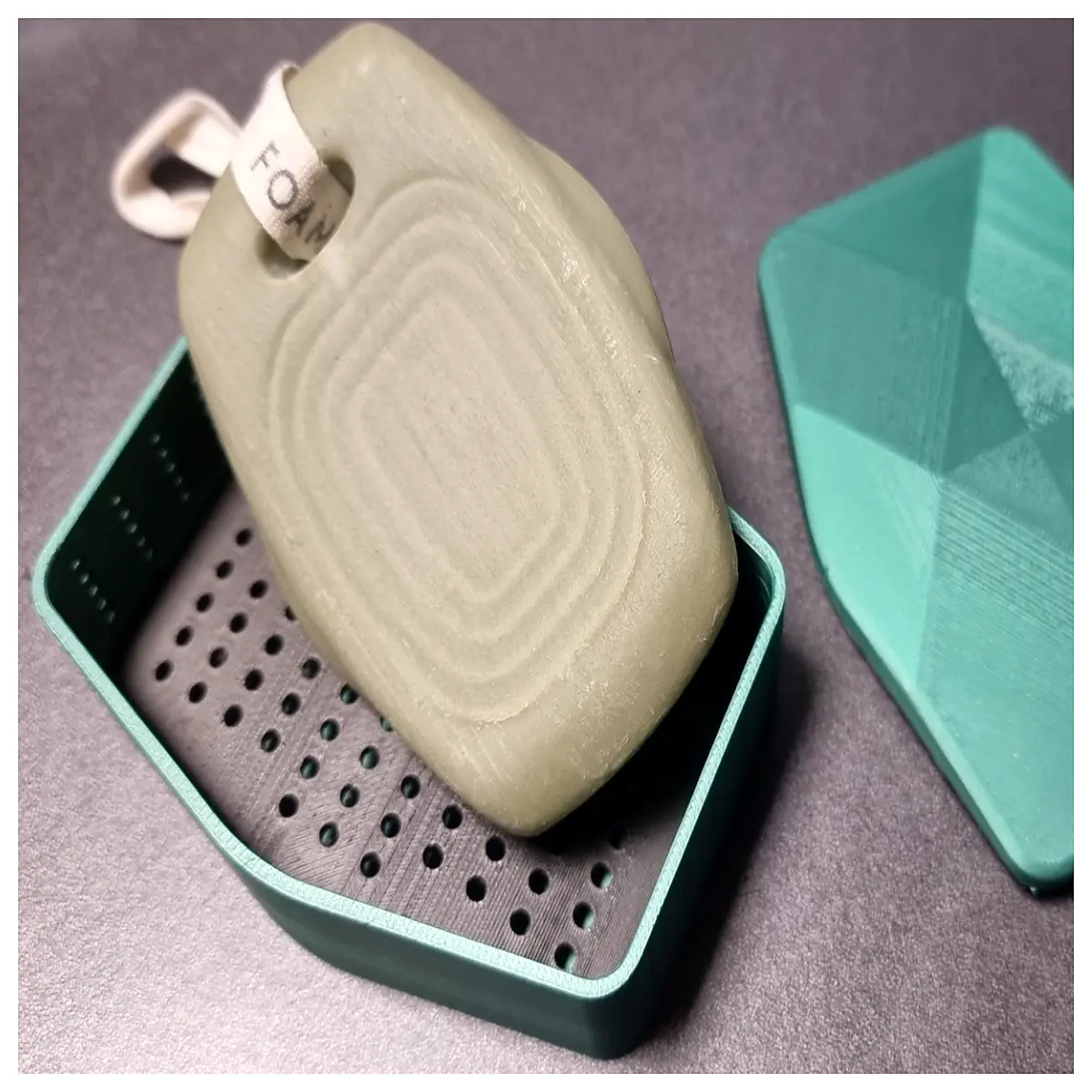 draining soap dish with lid and holes vented bathroom accessory for bar soap