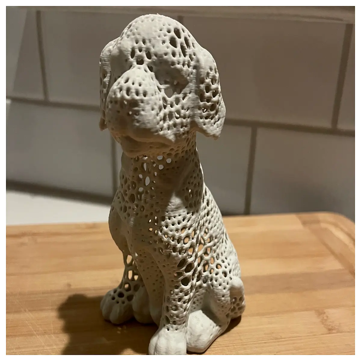 voronoi pattern dog statue resin garden decor modern abstract pet sculpture outdoor yard art