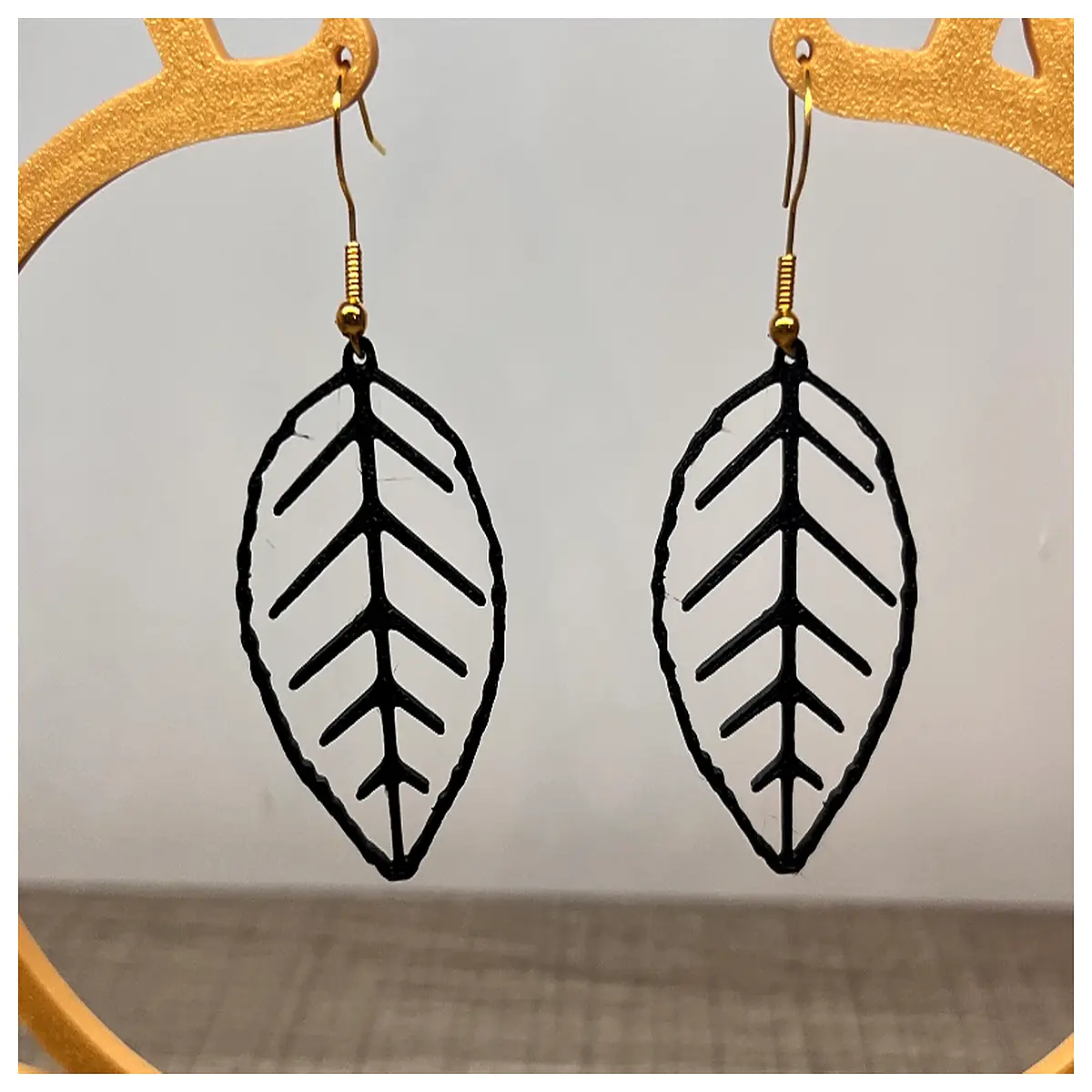 leaf shape earrings for women nature inspired botanical drop jewelry green leafy stud earrings organic boho fashion accessories