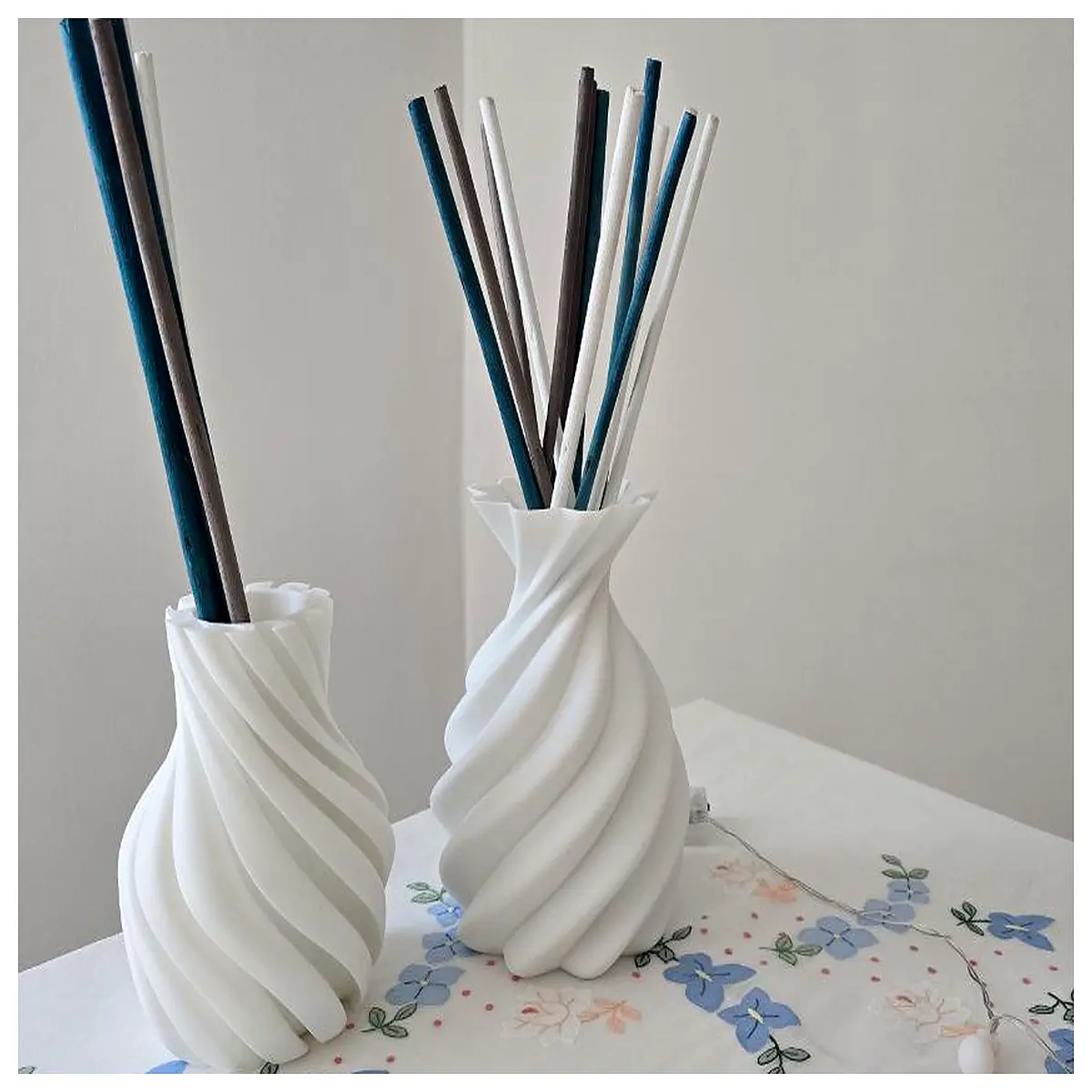 modern spiral vase for dried flowers centerpiece table decor