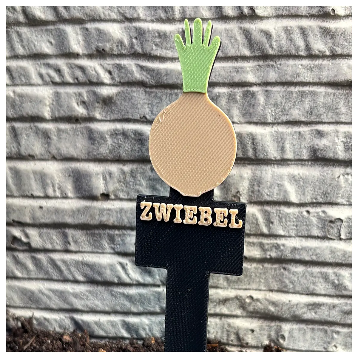 garden plant markers stakes for vegetable herb garden reusable weatherproof labels for onions lettuce tomato plants wood stake signs with clips