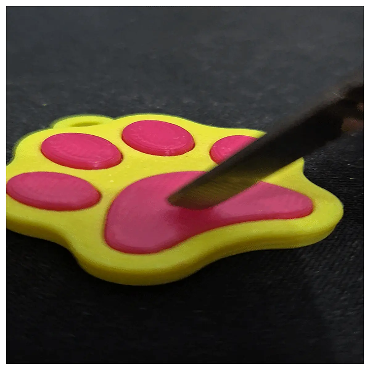 cute animal paw keychain fidget spinner toy for bags