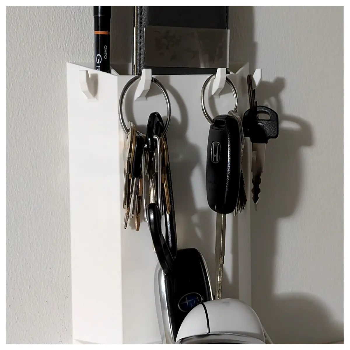 leather key organizer wallet desk accessory for home office travel compact coin holder