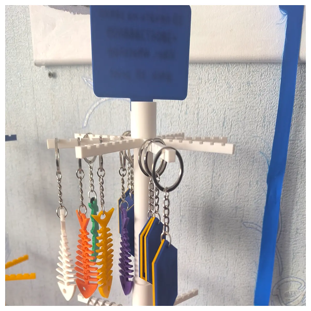 acrylic keychain organizer for retail shop jewelry accessories hanging rack counter top