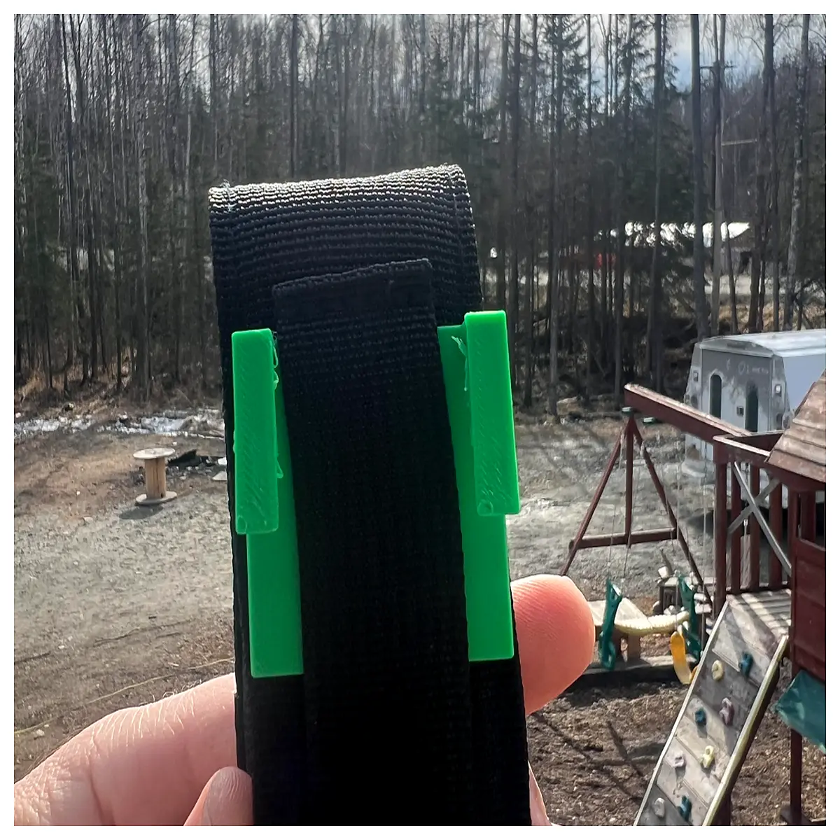 beltless multi tool assistant gadget for home repair and outdoor camping