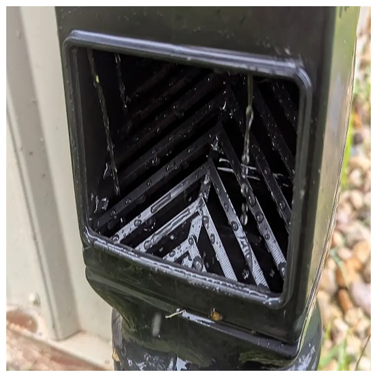 gutter leaf guard mesh screen debris blocker rain downspout filter clog prevention duty aluminum