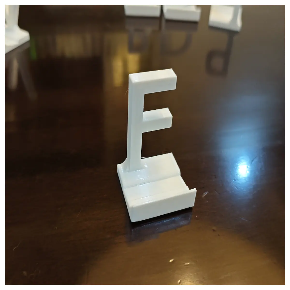 minimalist letter f phone horizontal vertical desktop holder no back support