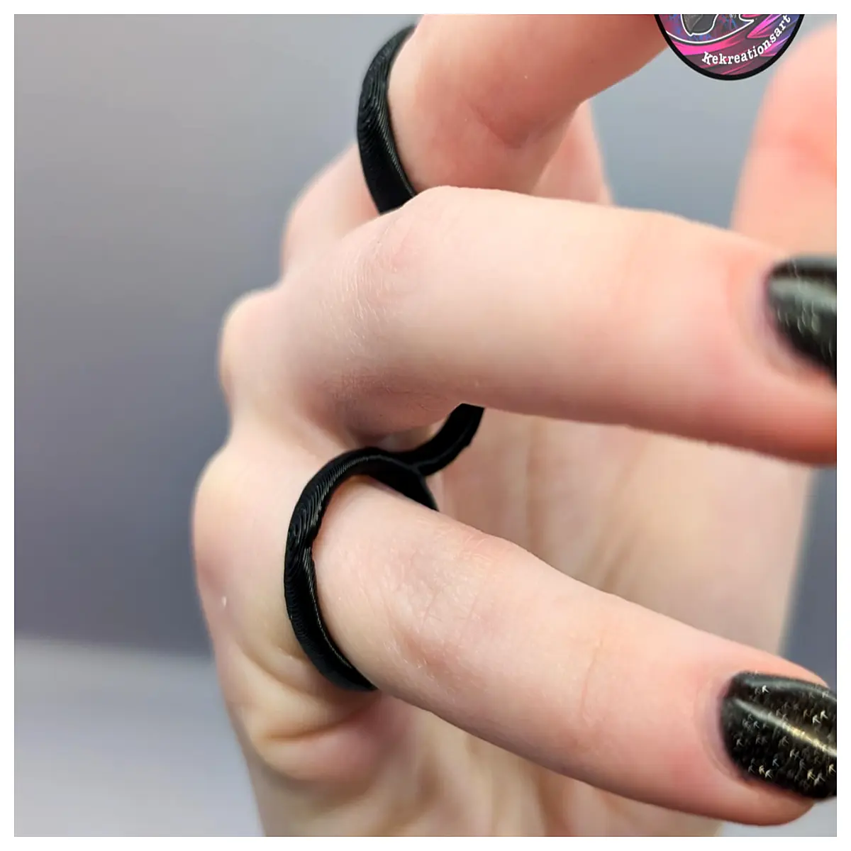 finger splint for broken toe joint support brace medical tape immobilization injury recovery