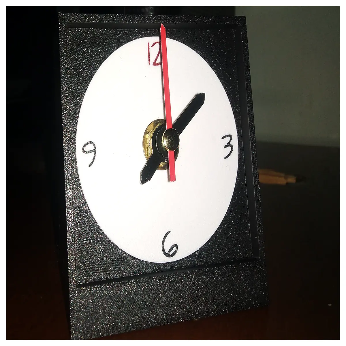 minimalist desktop clock for office desk modern alarm timepiece with large battery operated table watch