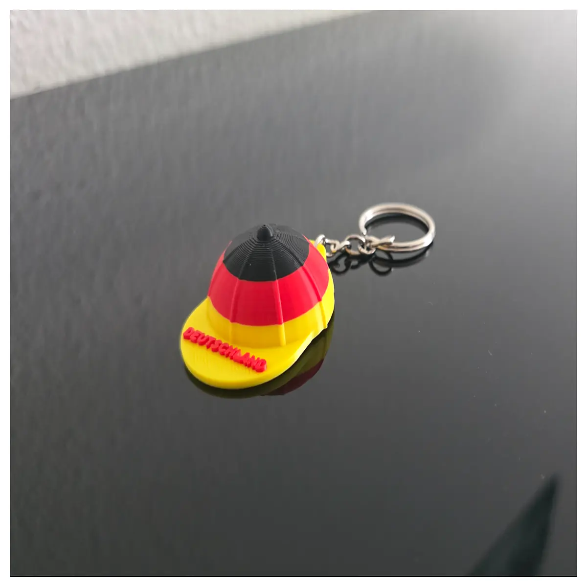 german flag keychain for backpacks hats bags germany pride metal accessory dach auto club gear