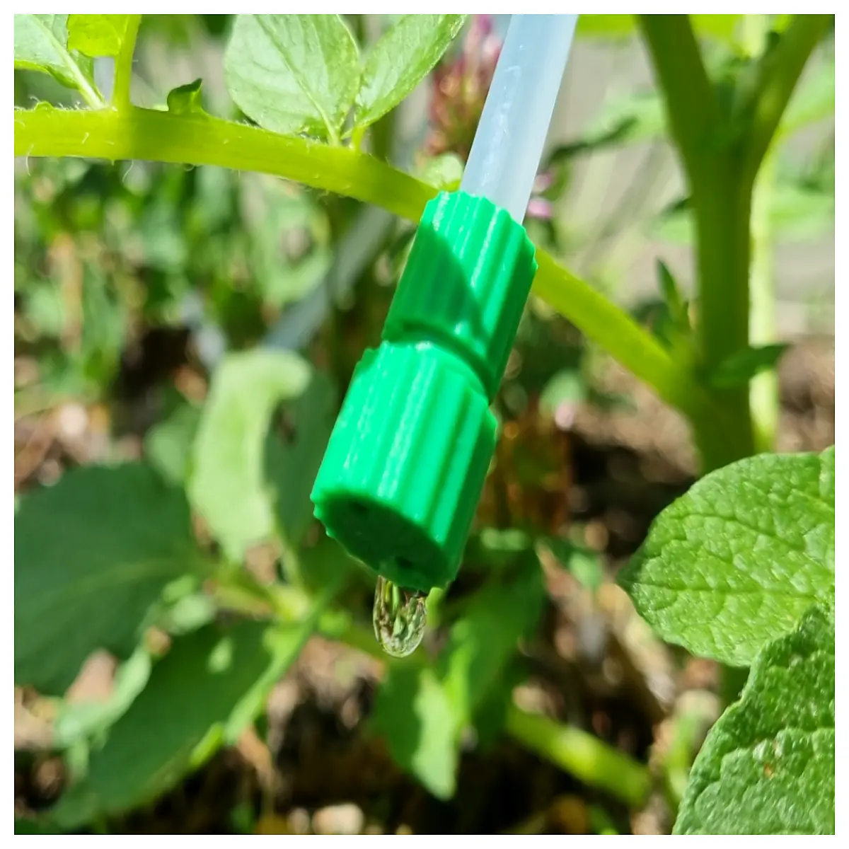 adjustable drip irrigation nozzle head garden hose connector misting emitter for plants