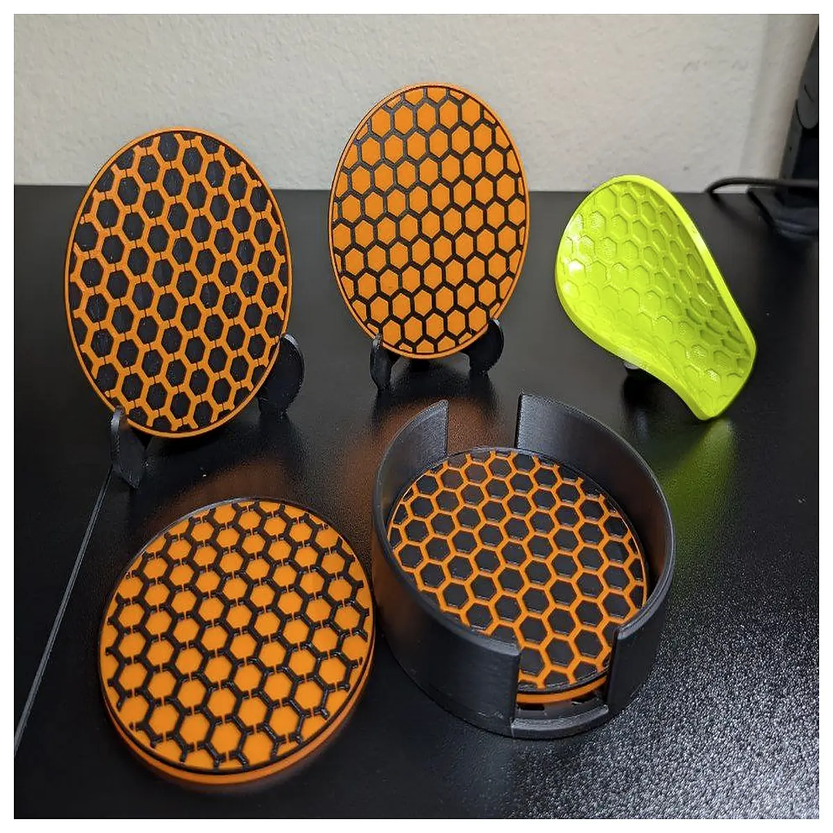 hexagonal honeycomb coaster with holder for hot drinks table protection