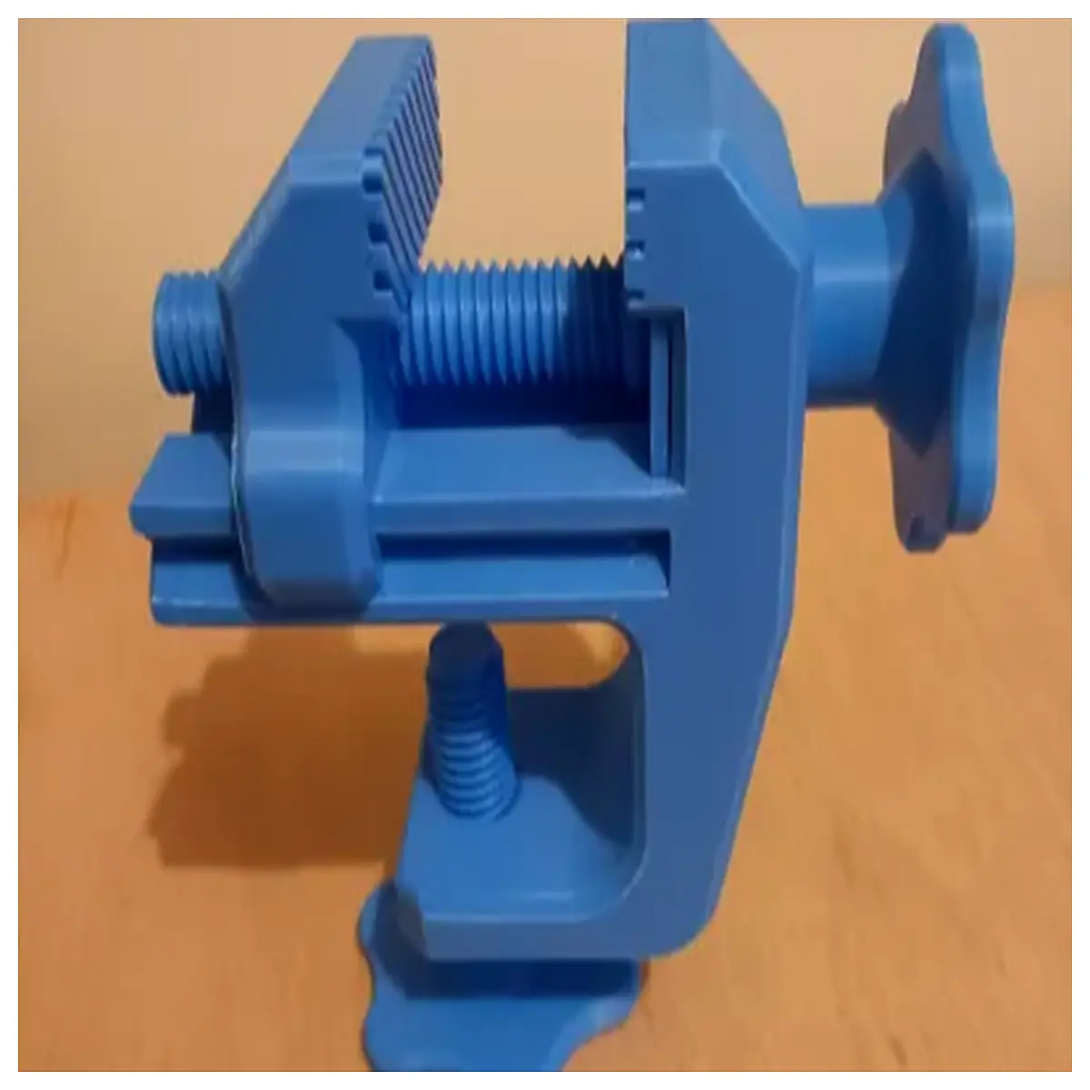 duty bench vise for woodworking metalworking adjustable jaw clamp tool