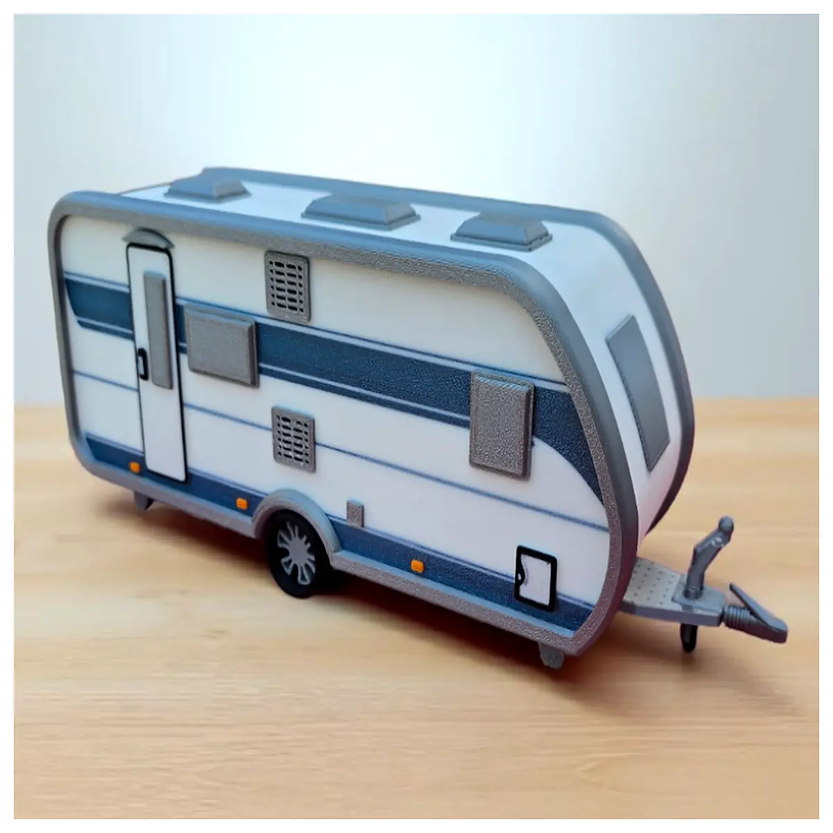 hobby 560 kmfe motorhome for sale spacious family caravan with automatic transmission and amenities