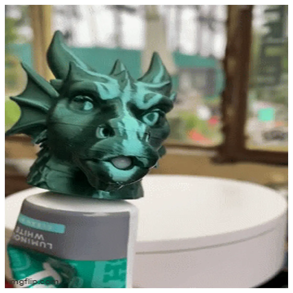 toothpaste cap replacement dragon head design pump dispenser nozzle cover for tube organizer bathroom accessories