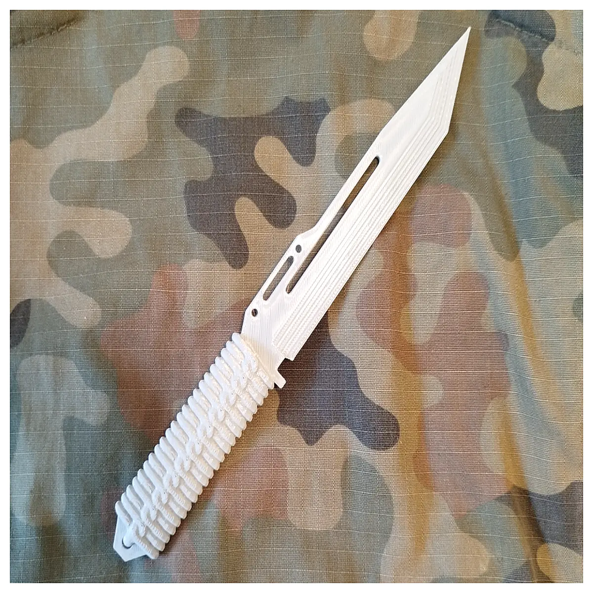 cs2 paracord survival tactical gear cosplay prop for gamers