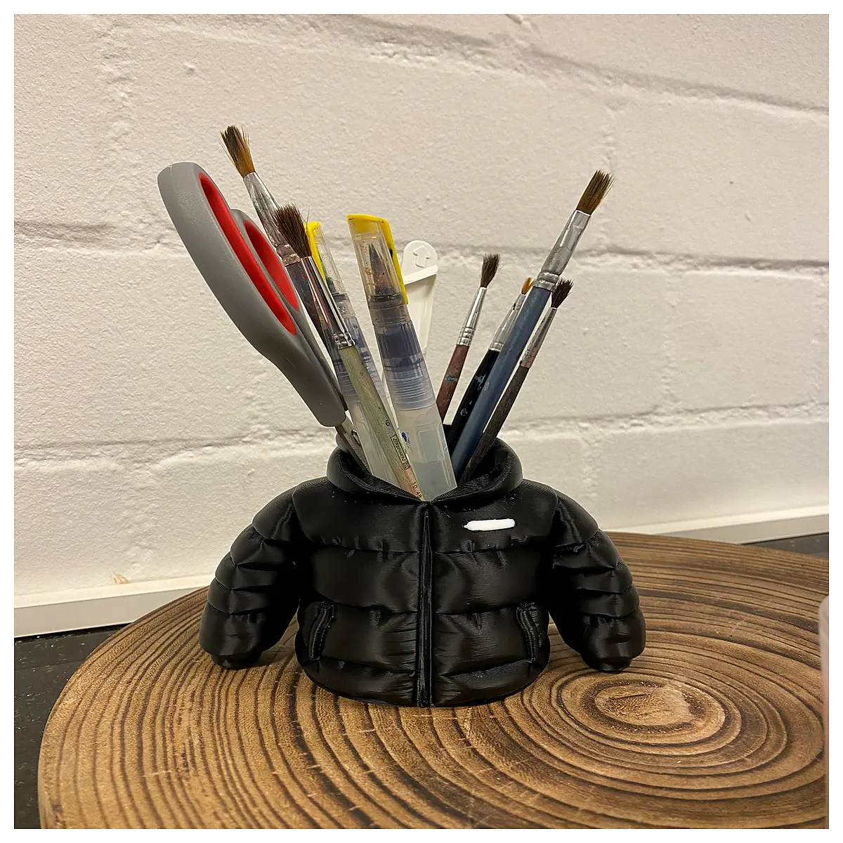 desktop down jacket pen holder organizer cute winter coat desk accessory stationery storage container