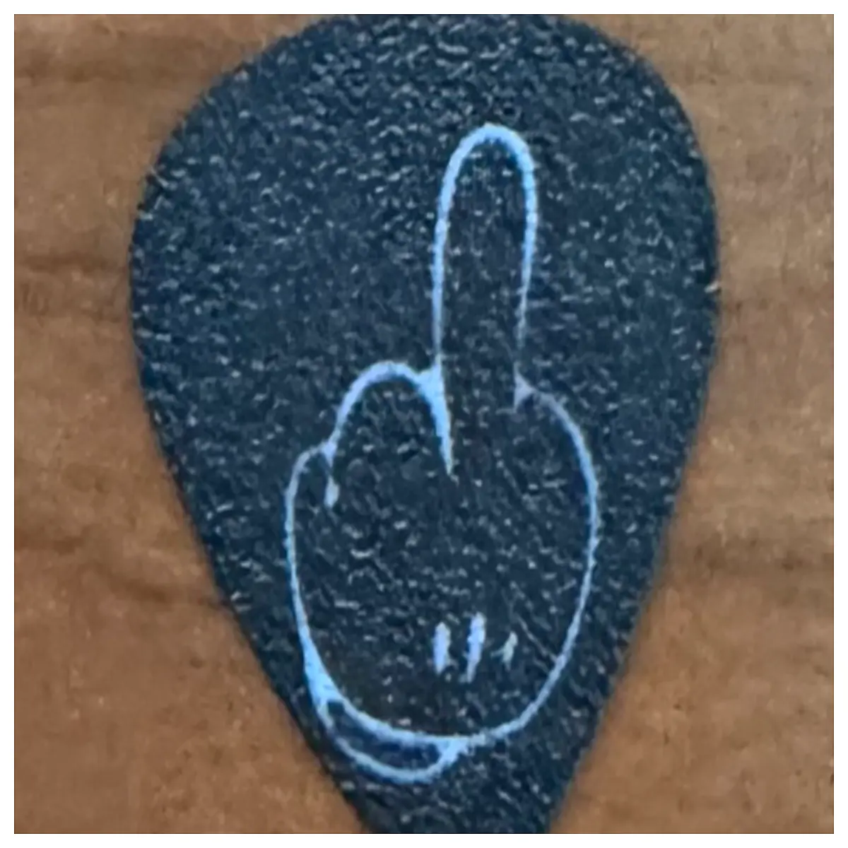 ergonomic finger pick for gaming middle finger plectrum support reduce strain pc accessories