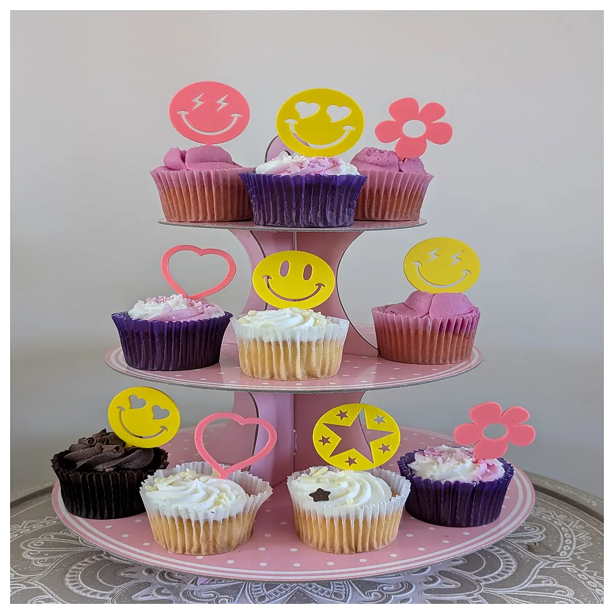 academic style cupcake toppers vintage book theme baking decorations scholarly party favors for graduation or study group events