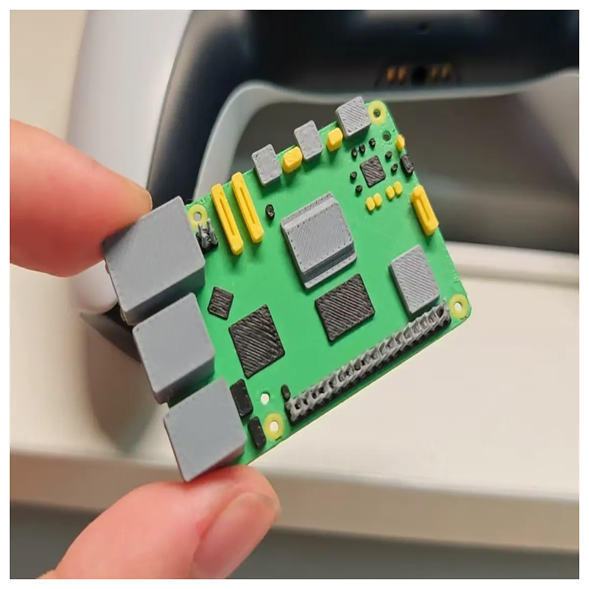 raspberry pi 5 keychain mini electronic diy gift tech gadget