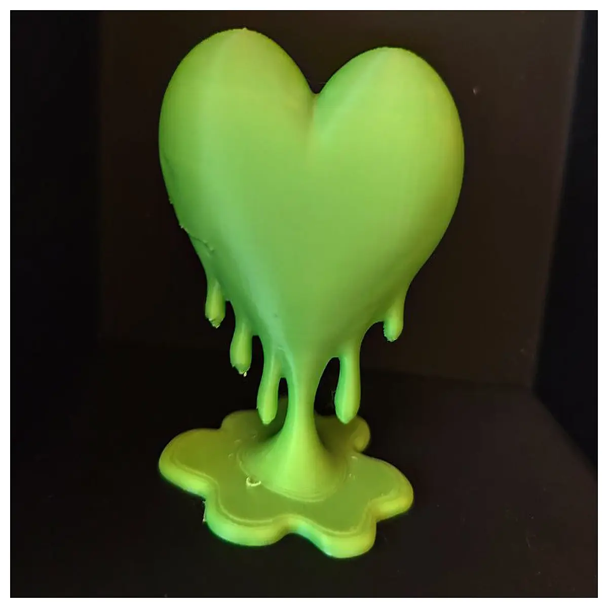 melting chocolate bar gooey molten center candy romantic valentine s day sweets cute love shaped treats for her