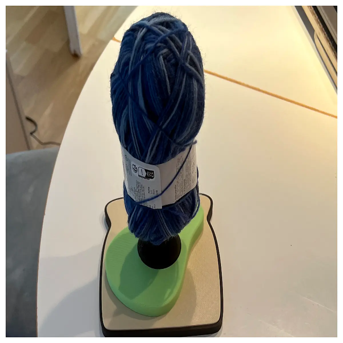 yarn swift winder avocado toast shape organizer ball maker knitting tool