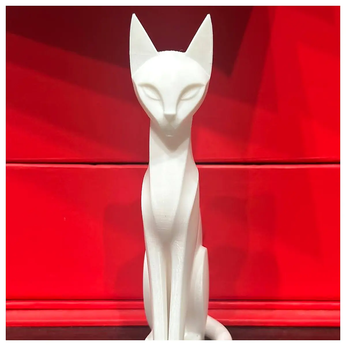 minimalist cat sculpture modern home decor 10cm elegant resin art piece for shelf desk