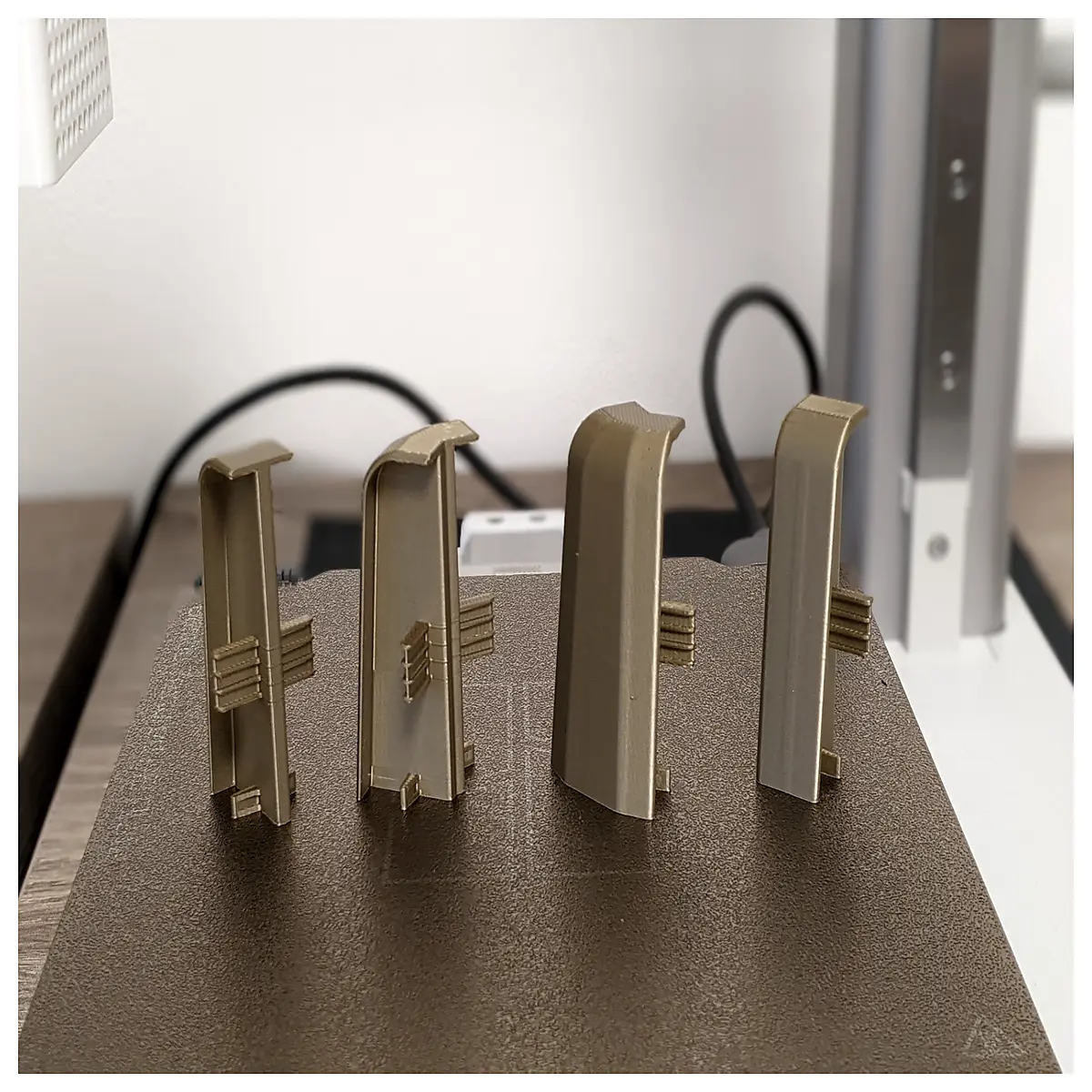 baseboard connector clip for moderna fsl60 skirting board cover trim profile joining piece