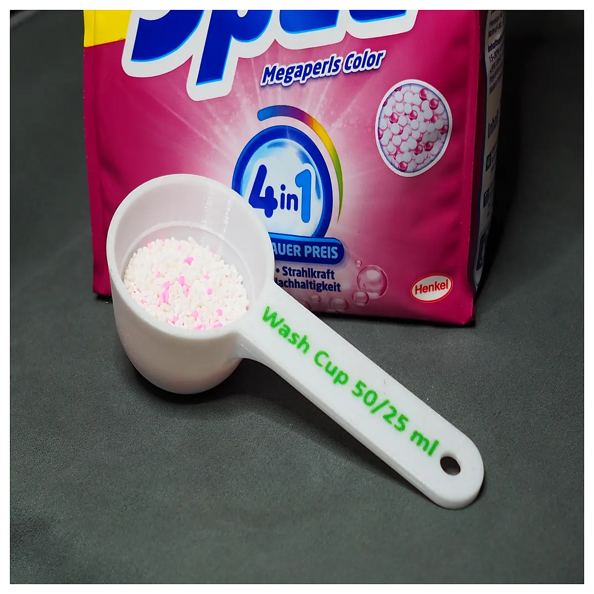 measuring cup for laundry detergent bottle with spout pourer 250ml 500ml
