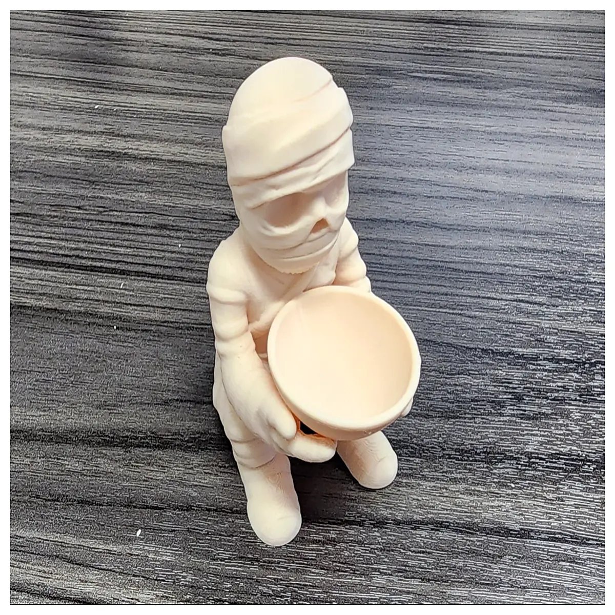 halloween mummy candy earrings plate trick or treat party favor spooky decor